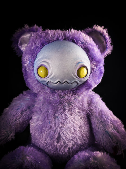 Ectophasma (Pearlescent Phantom Ver.) - CRYPTCRITS Monster Art Doll Plush Toy