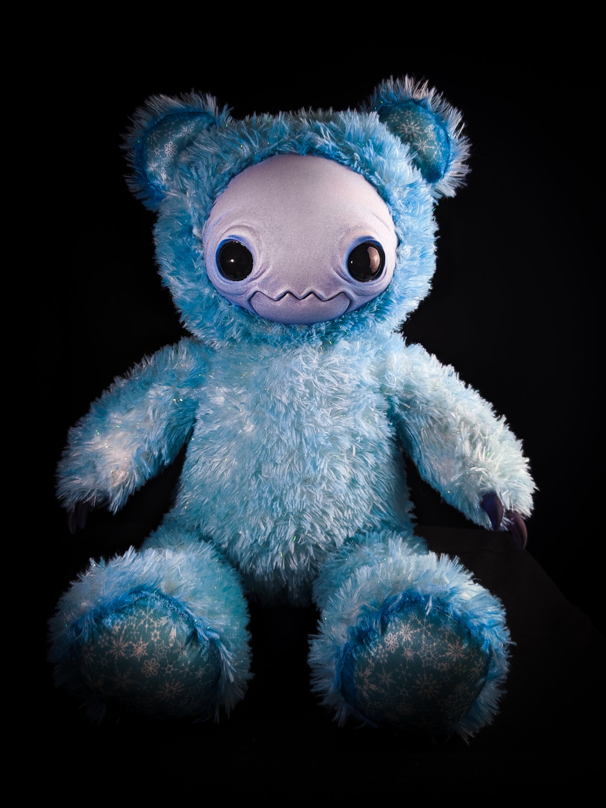 Ectophasma (Blue Specter Ver.) - CRYPTCRITS Monster Art Doll Plush Toy