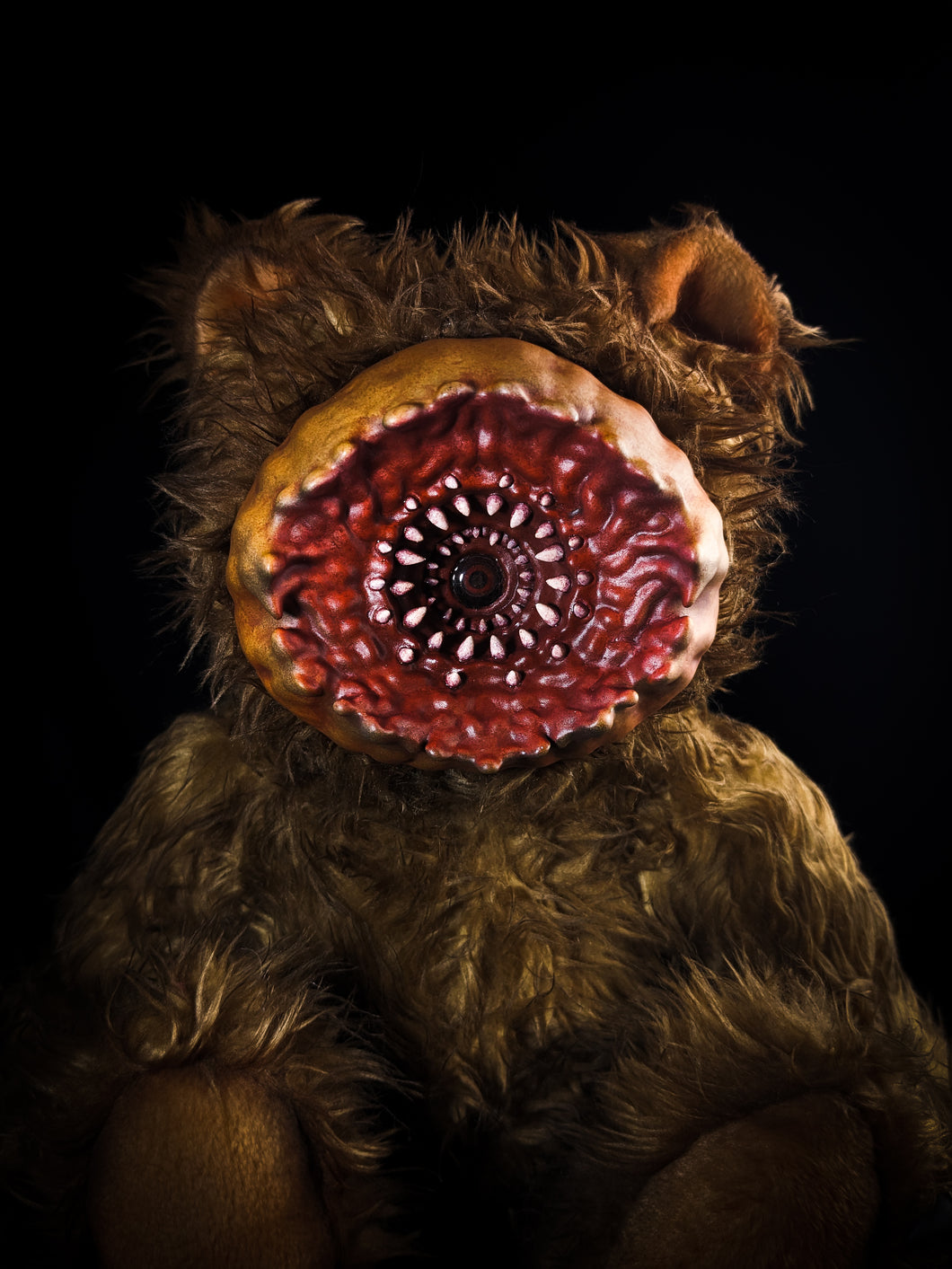 Urchin (Grueling Gore Ver.) - CRYPTCRITS Monster Art Doll Plush Toy