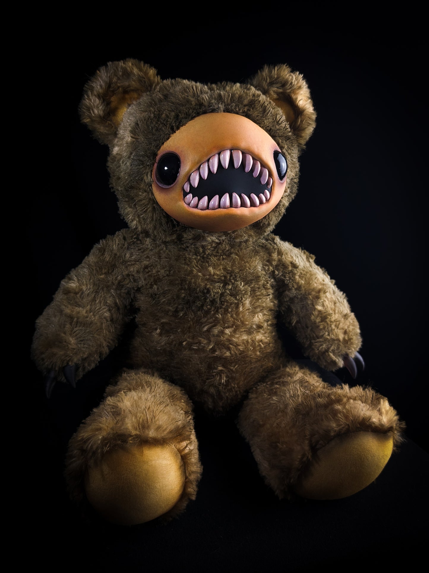 Eternal Wail: Skree - CRYPTCRITS Handcrafted Screaming Monster Art Doll Plush Toy for Alternative Vixens