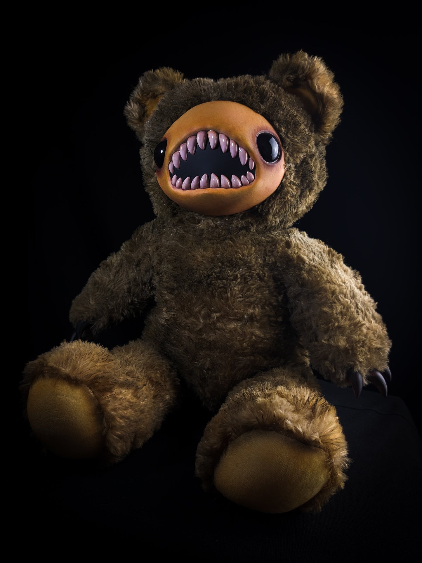 Eternal Wail: Skree - CRYPTCRITS Handcrafted Screaming Monster Art Doll Plush Toy for Alternative Vixens