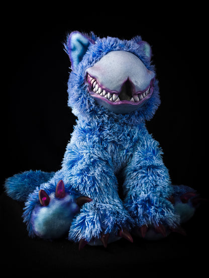 Scratch (Howling Horror Ver.) - CRYPTCRITS Monster Art Doll Plush Toy