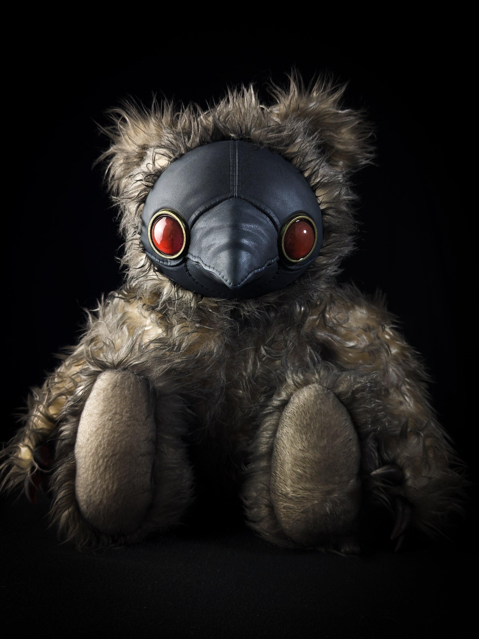 Ambroise (Pale Plague Ver.) - CRYPTCRITS Monster Art Doll Plush Toy