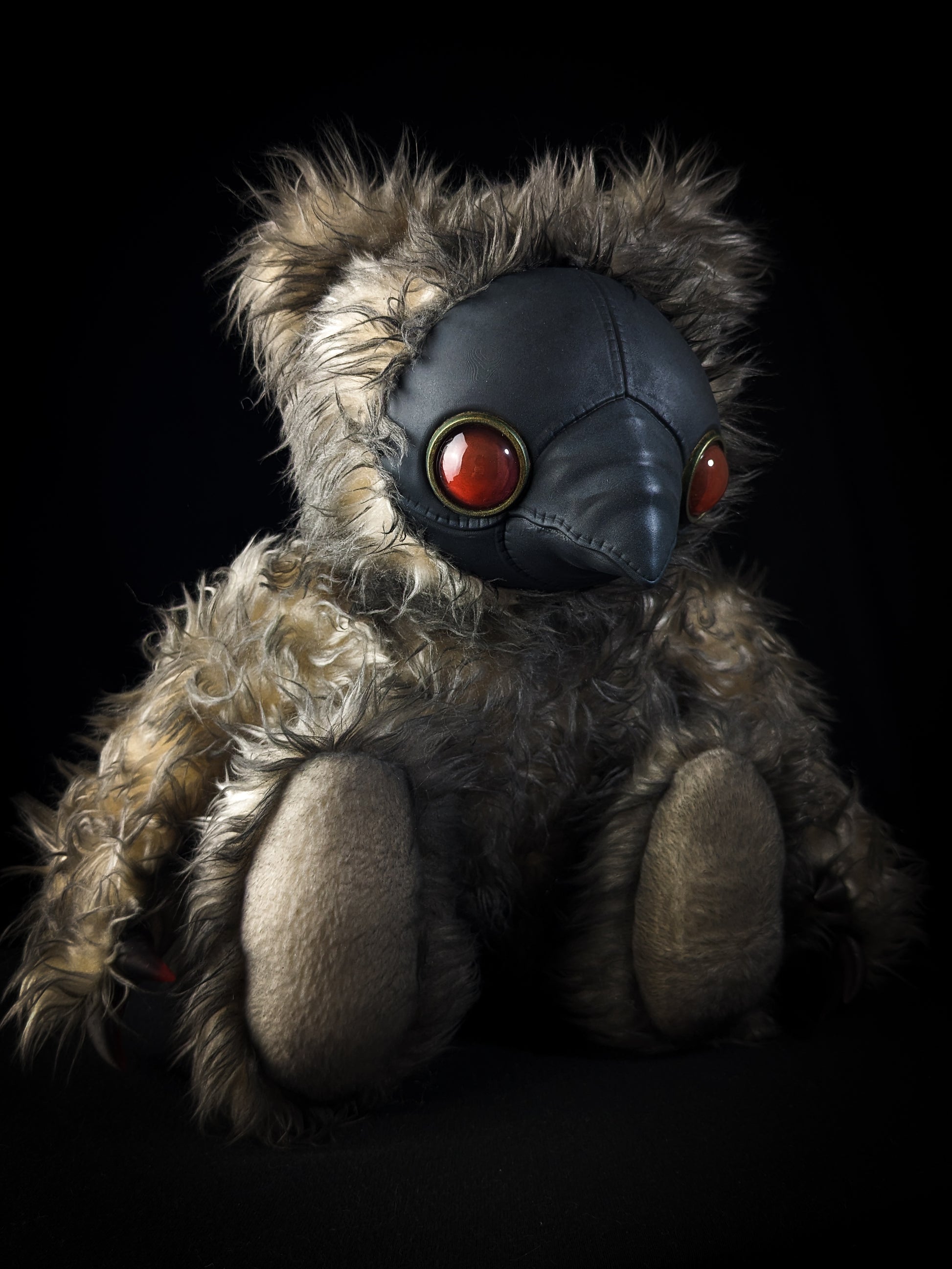 Ambroise (Pale Plague Ver.) - CRYPTCRITS Monster Art Doll Plush Toy