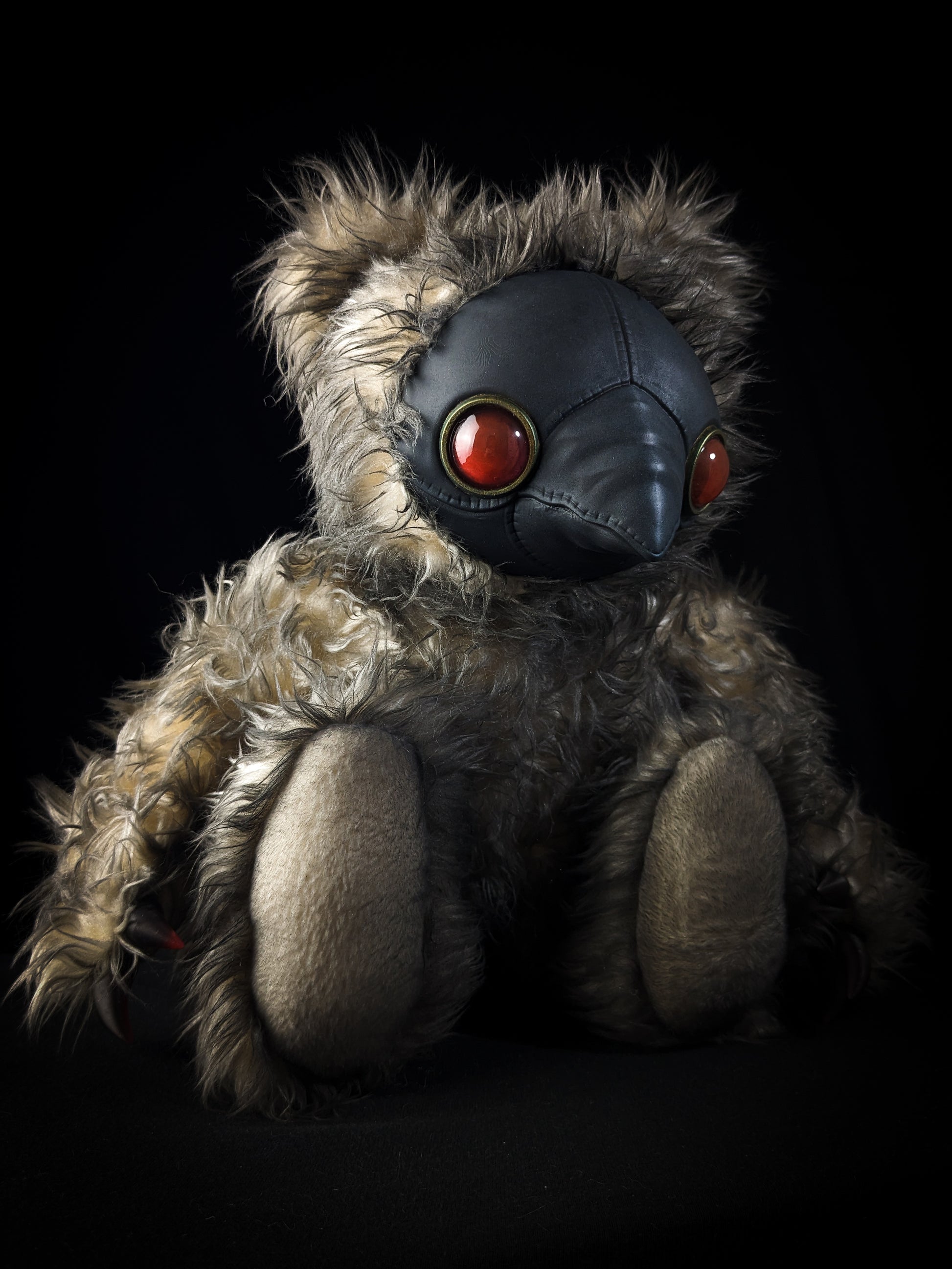 Ambroise (Pale Plague Ver.) - CRYPTCRITS Monster Art Doll Plush Toy