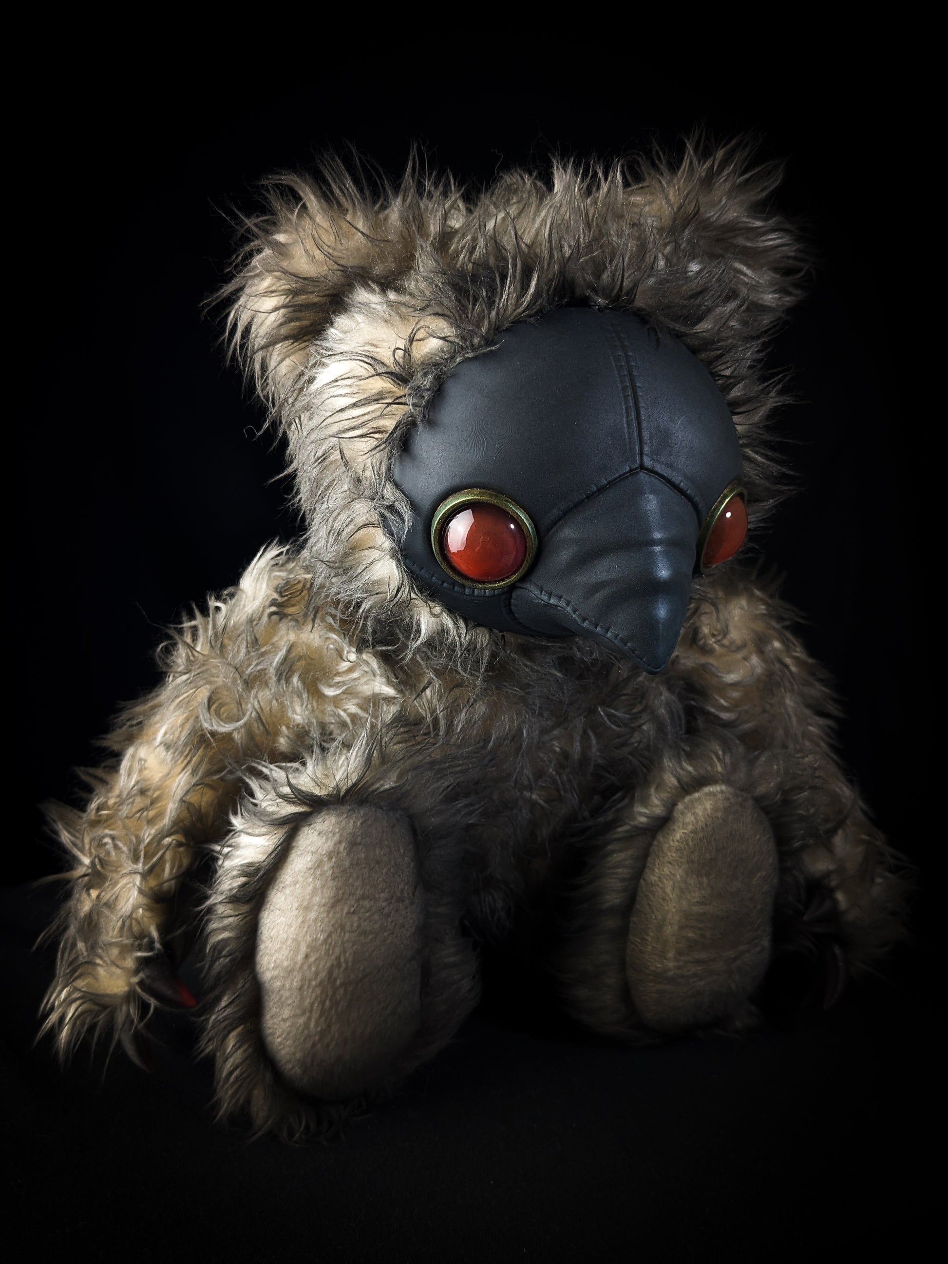 Ambroise (Pale Plague Ver.) - CRYPTCRITS Monster Art Doll Plush Toy