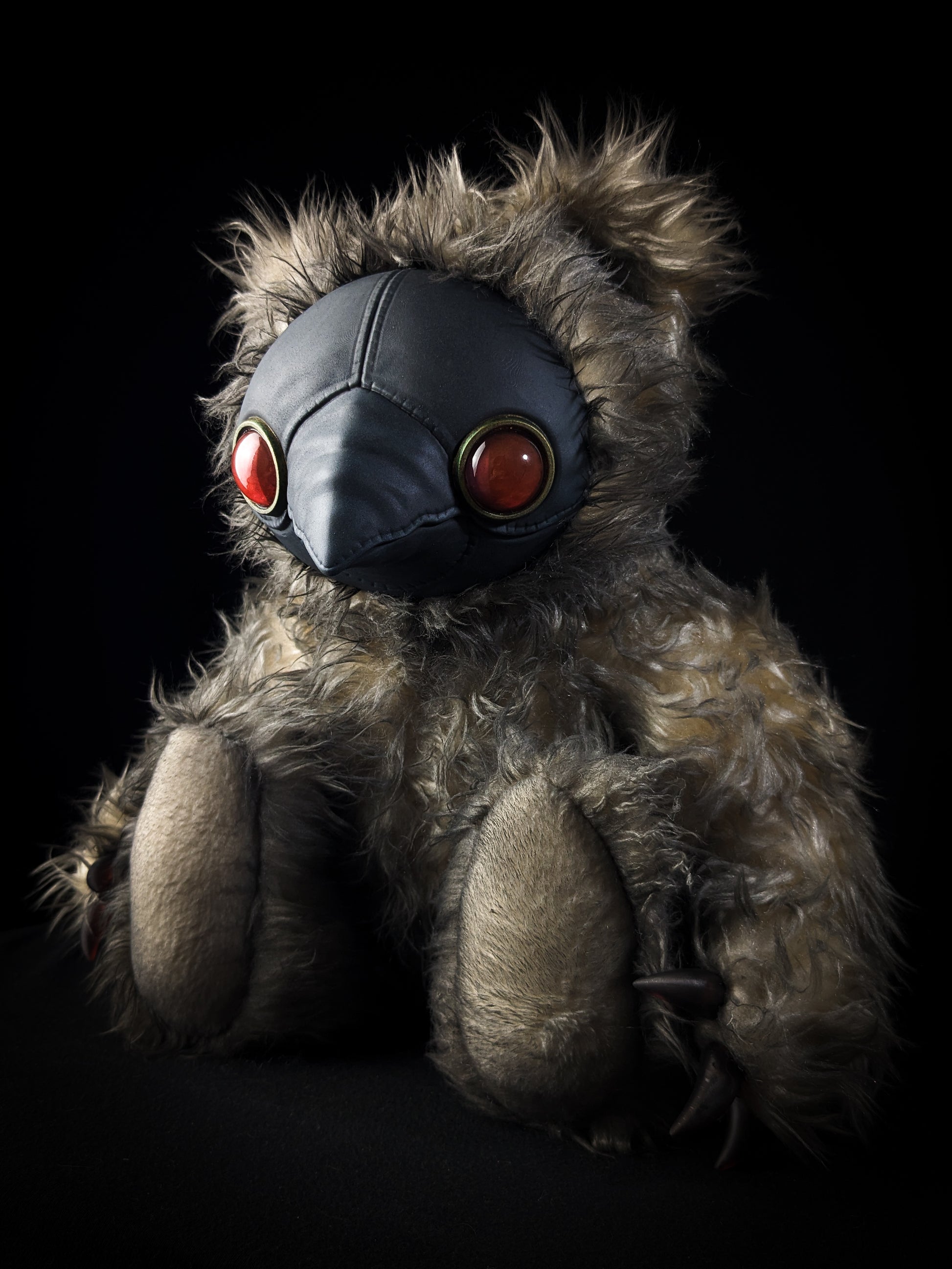 Ambroise (Pale Plague Ver.) - CRYPTCRITS Monster Art Doll Plush Toy