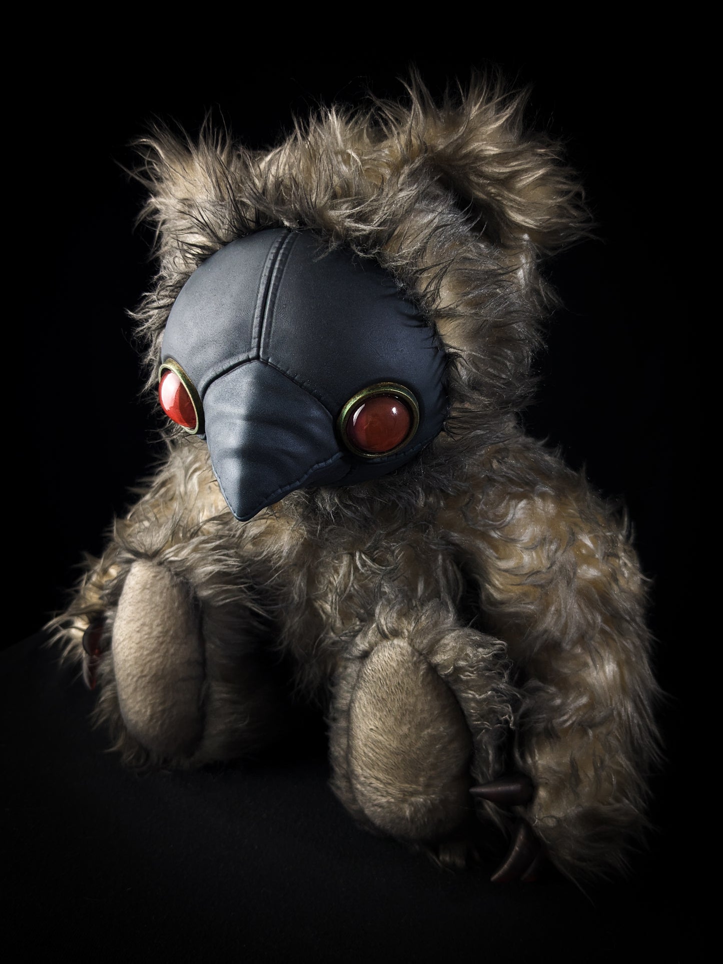 Ambroise (Pale Plague Ver.) - CRYPTCRITS Monster Art Doll Plush Toy