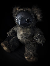 Load image into Gallery viewer, Ambroise (Silent Syringe Ver.) - CRYPTCRITS Monster Art Doll Plush Toy
