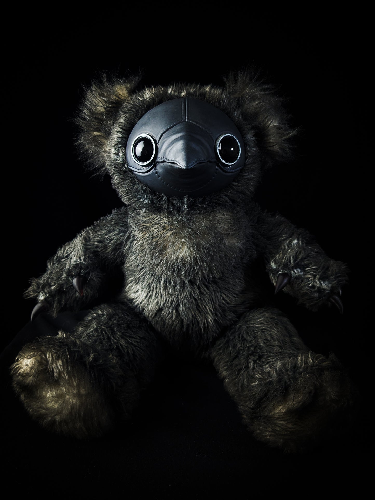 Ambroise (Silent Syringe Ver.) - CRYPTCRITS Monster Art Doll Plush Toy