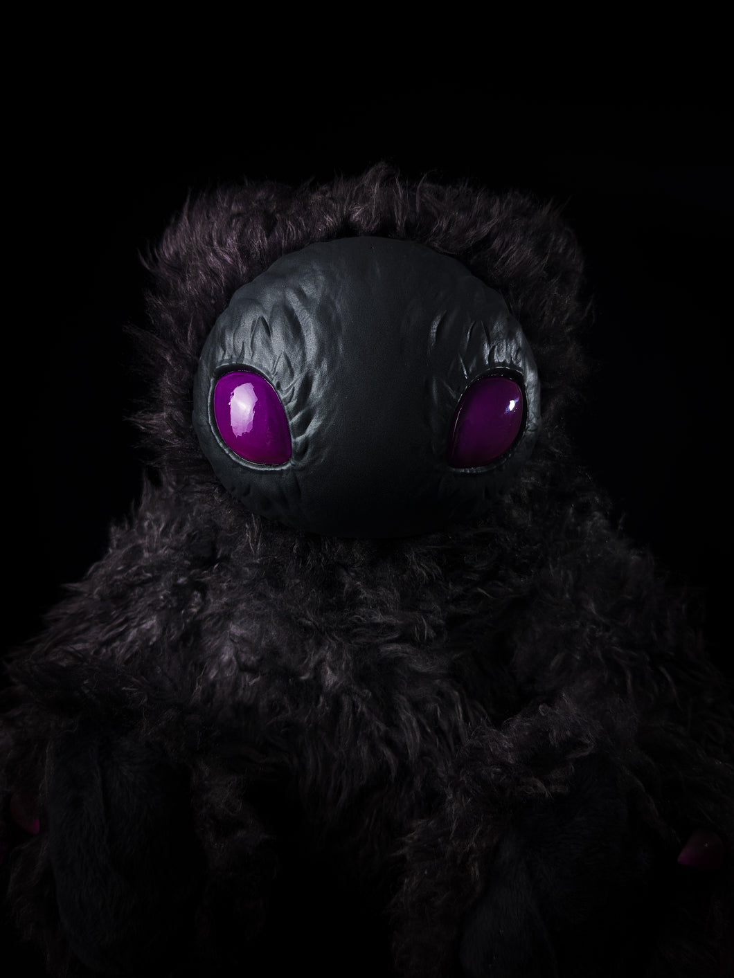 Holoth (Freakish Flutter Ver.) - CRYPTCRITS Monster Art Doll Plush Toy