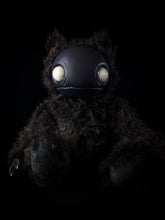 Load image into Gallery viewer, Locust (Corrupted Strain Ver.) - CRYPTCRITS Monster Art Doll Plush Toy
