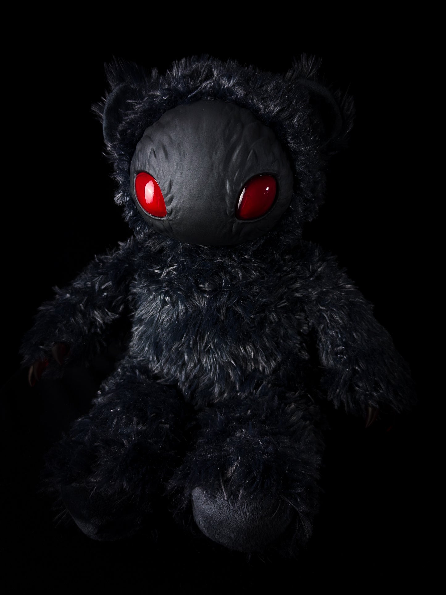 Holoth (Emerging Evil Ver.) - CRYPTCRITS Monster Art Doll Plush Toy