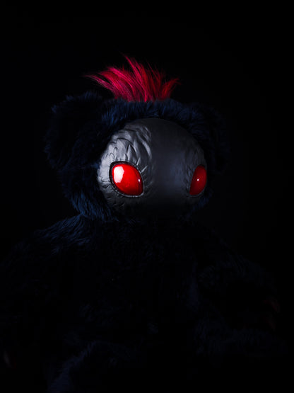 Holoth (Punk Peril Ver.) - CRYPTCRITS Monster Art Doll Plush Toy