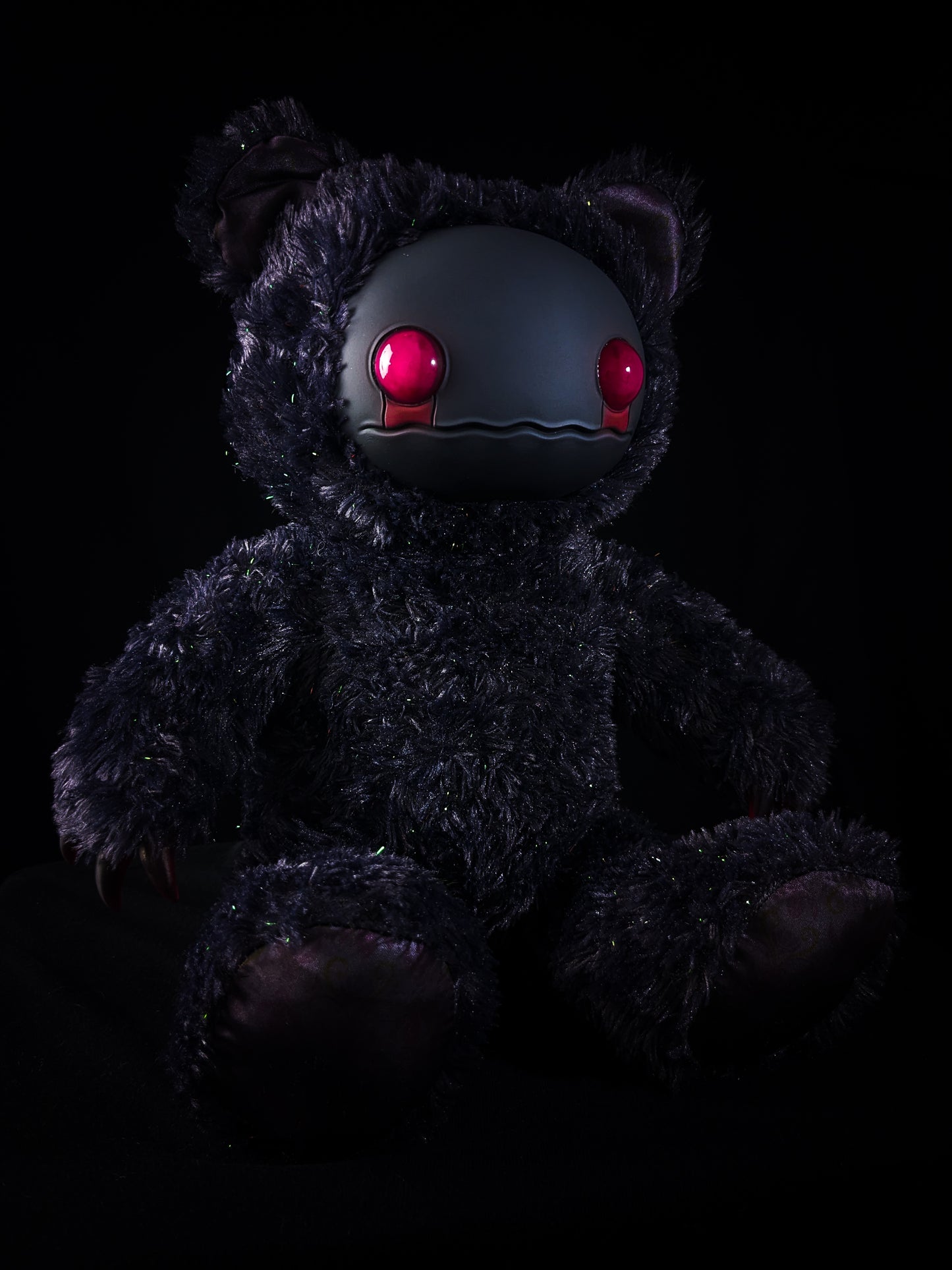 Fuzzy Furrington (Crimson Cuddles Ver.) - CRYPTCRITS Monster Art Doll Plush Toy