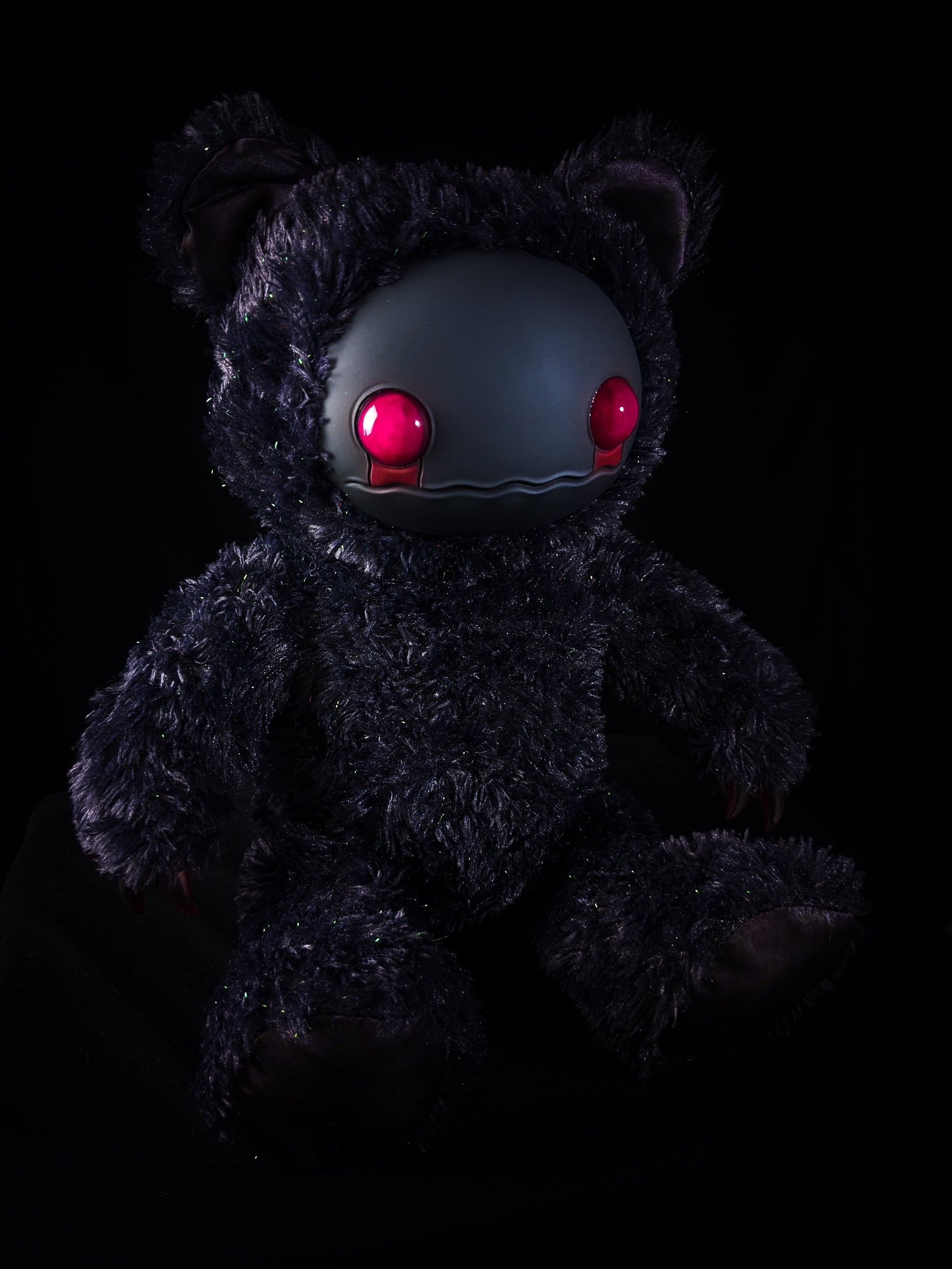 Fuzzy Furrington (Crimson Cuddles Ver.) - CRYPTCRITS Monster Art Doll Plush Toy