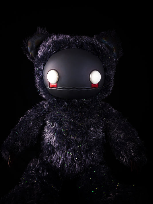 Fuzzy Furrington (Excellent Exorcism Ver.) - CRYPTCRITS Monster Art Doll Plush Toy