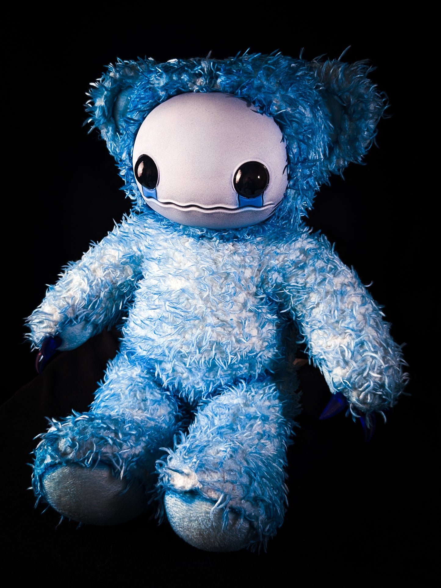 Fuzzy Furrington (Feelin' Blue Ver.) - CRYPTCRITS Monster Art Doll Plush Toy