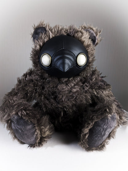 Ambroise (Shadow Surgeon Ver.) - CRYPTCRITS Monster Art Doll Plush Toy