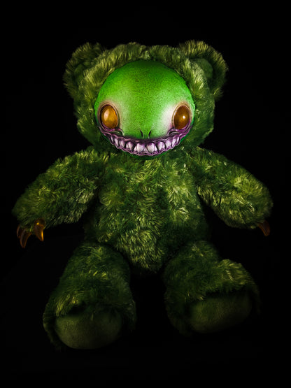 Friend (Green Gremlin ver.) - CRYPTCRITS Monster Art Doll Plush Toy