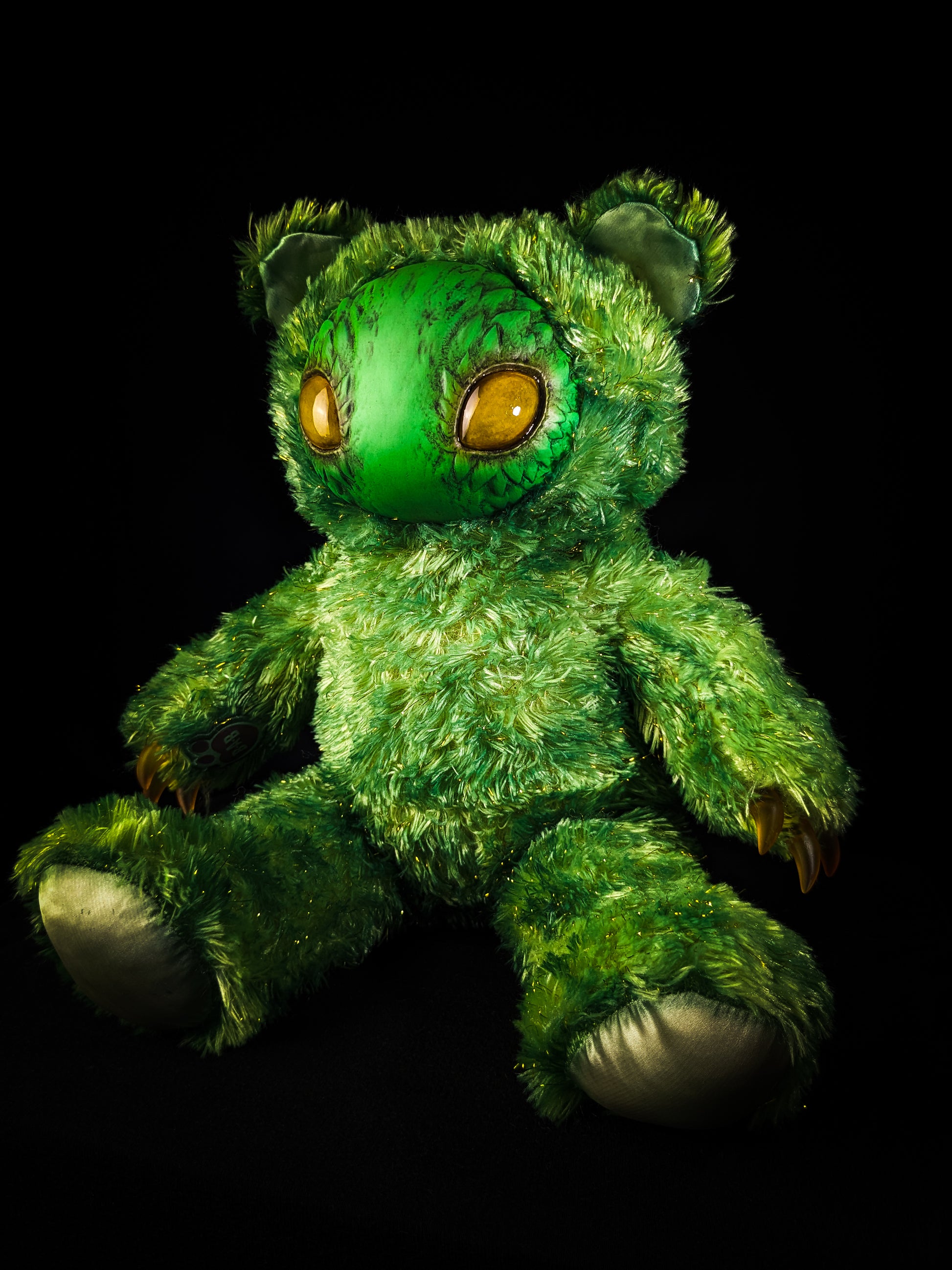 Holoth (Green Hell Ver.) - CRYPTCRITS Monster Art Doll Plush Toy